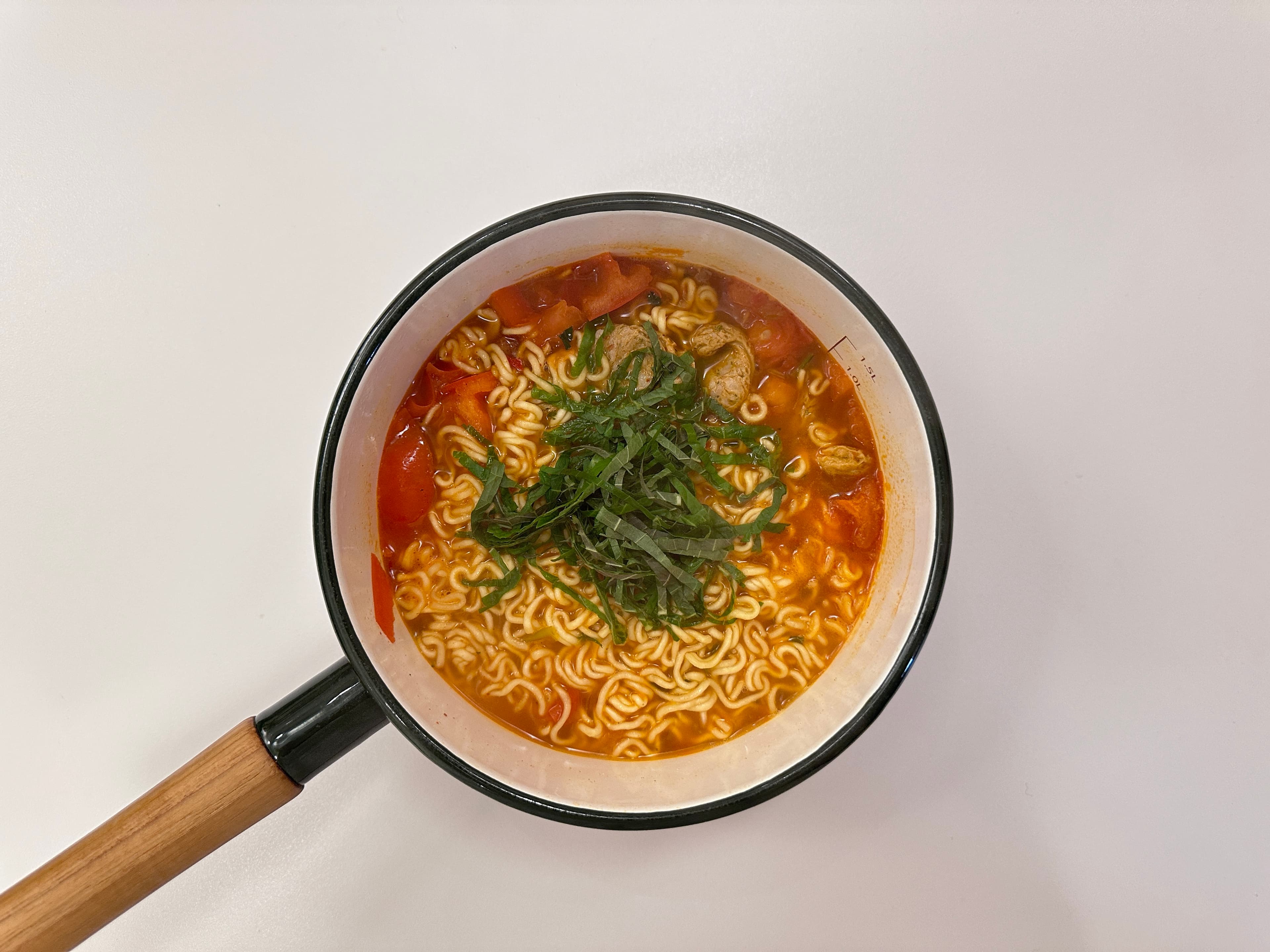 토마토 소시지 라면 참고 2
