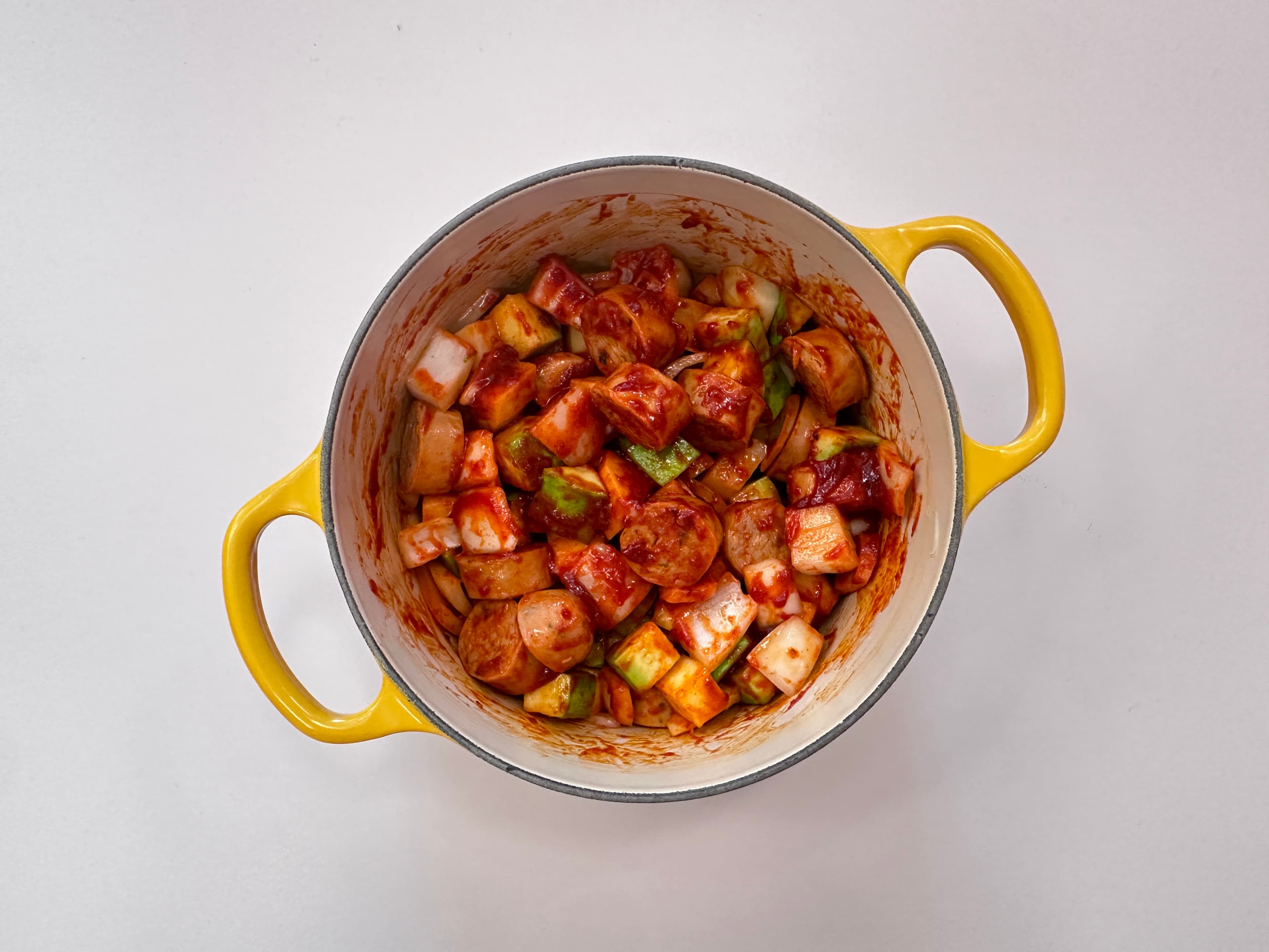 무설탕 소시지 고추장 찌개 2단계